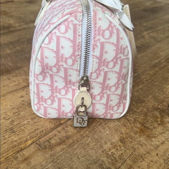 Christian Dior girly pink Boston bag - Picture 4 of 12